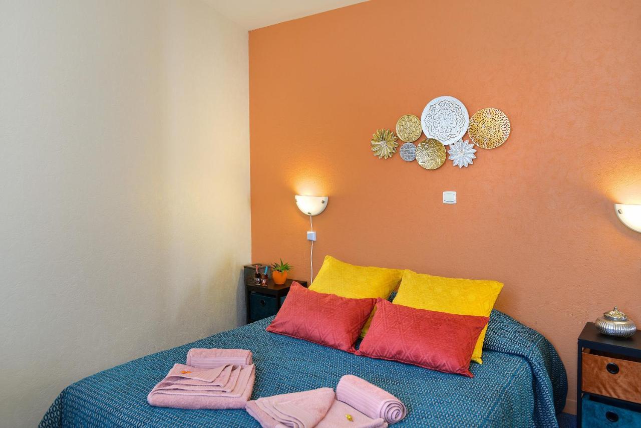 Le Sauvage Hotel Chateau-Renard Luaran gambar
