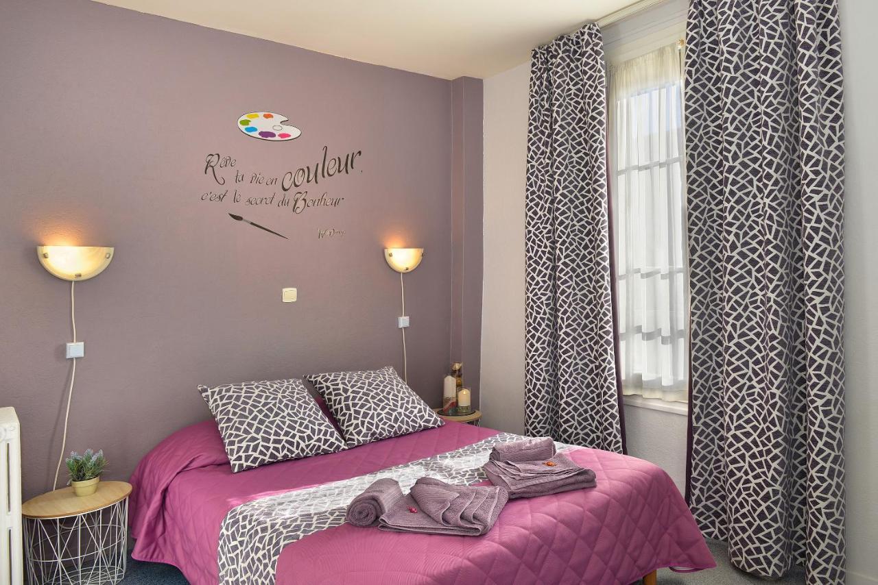 Le Sauvage Hotel Chateau-Renard Luaran gambar